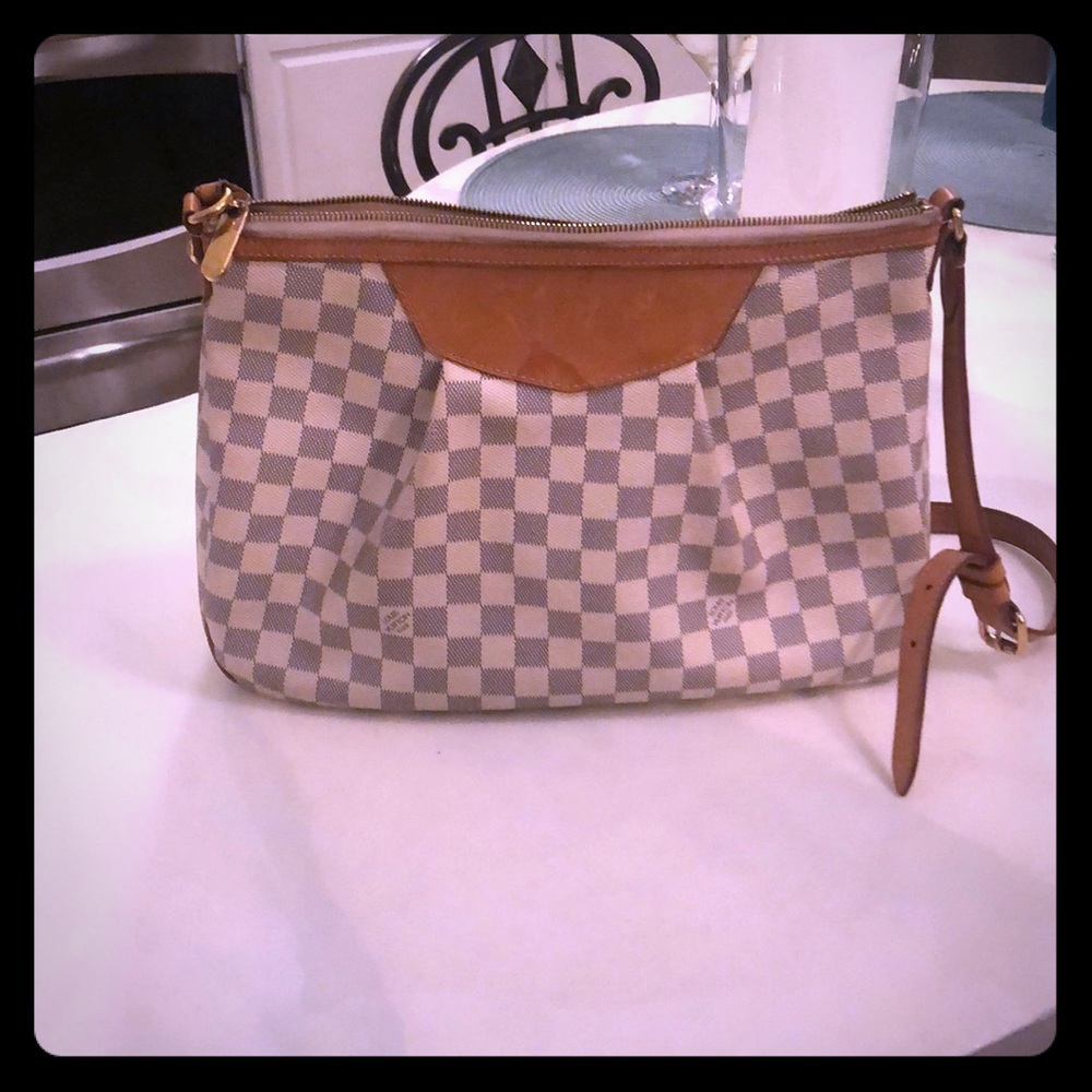 Beautiful Louis Vuitton bag